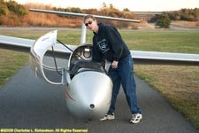 Devan preparing the Blanik glider